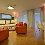 Omnia Relax & Wellness 酒店