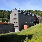 酒店 Omnia Relax & Wellness 扬斯凯拉兹涅