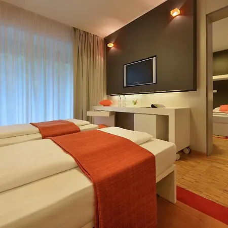 Omnia Relax & Wellness 4*