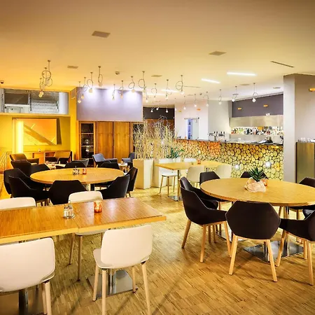 Omnia Relax & Wellness