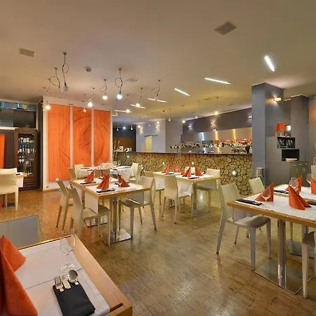 Szálloda Omnia Relax & Wellness 4*