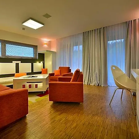 Hotel Omnia Relax & Wellness 4*