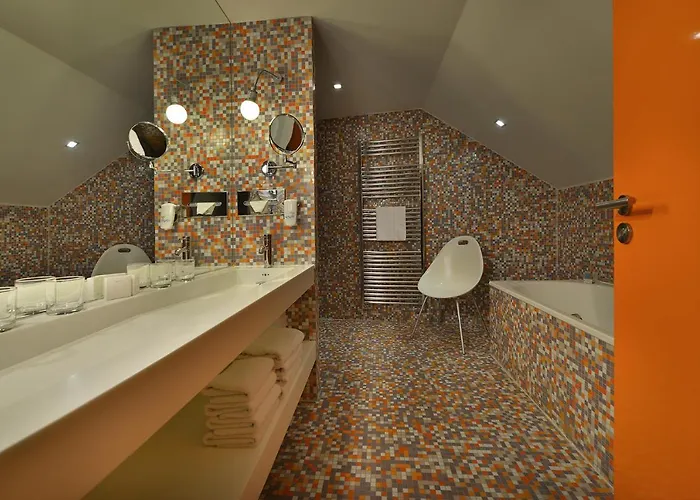 Omnia Relax & Wellness Hotel 4*